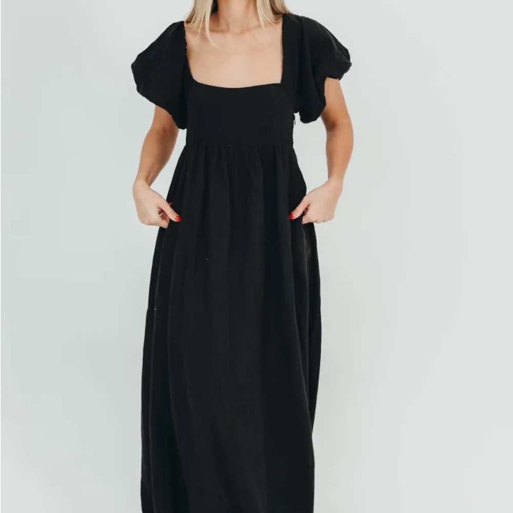 Elegant Black Puff Sleeve Dress